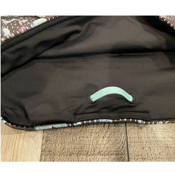 Lululemon Run Top Speed Mid-Rise Crop 17' Leggings | Floral Blue/Black | Sz 4 - Picture 11 of 14